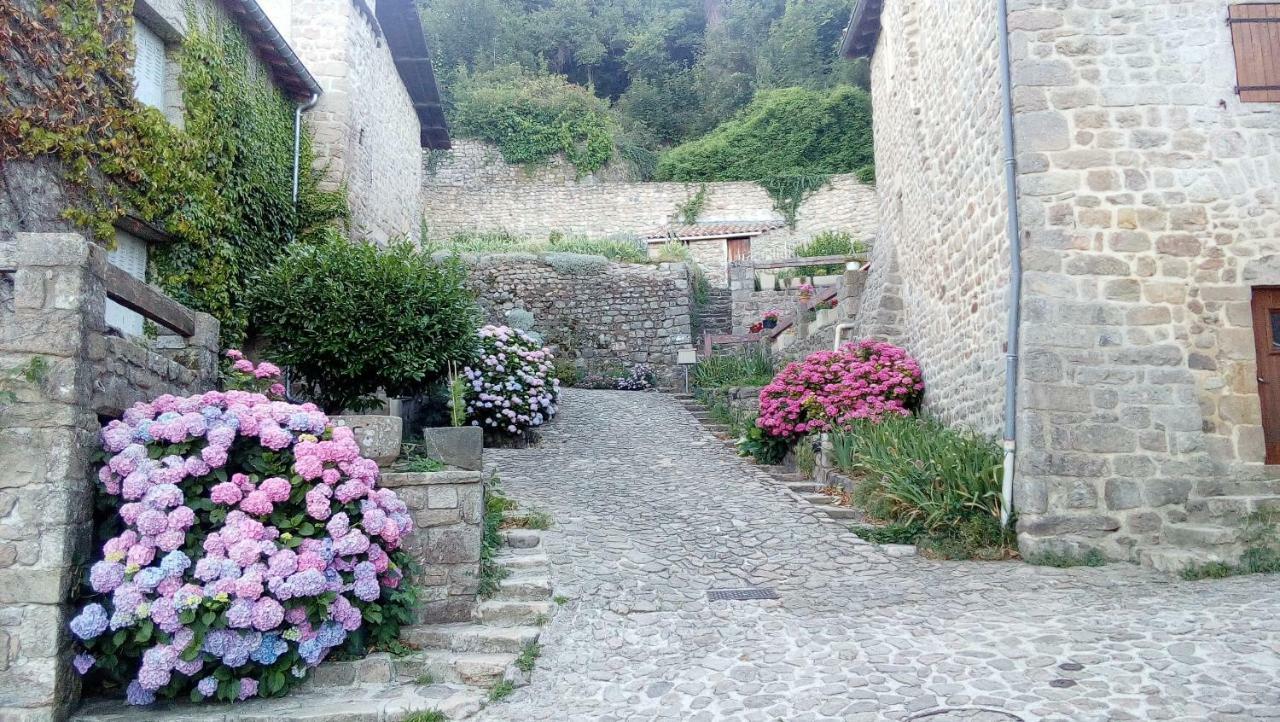 Les Soleillas Pour Votre Zen'Ittude Chalencon Esterno foto